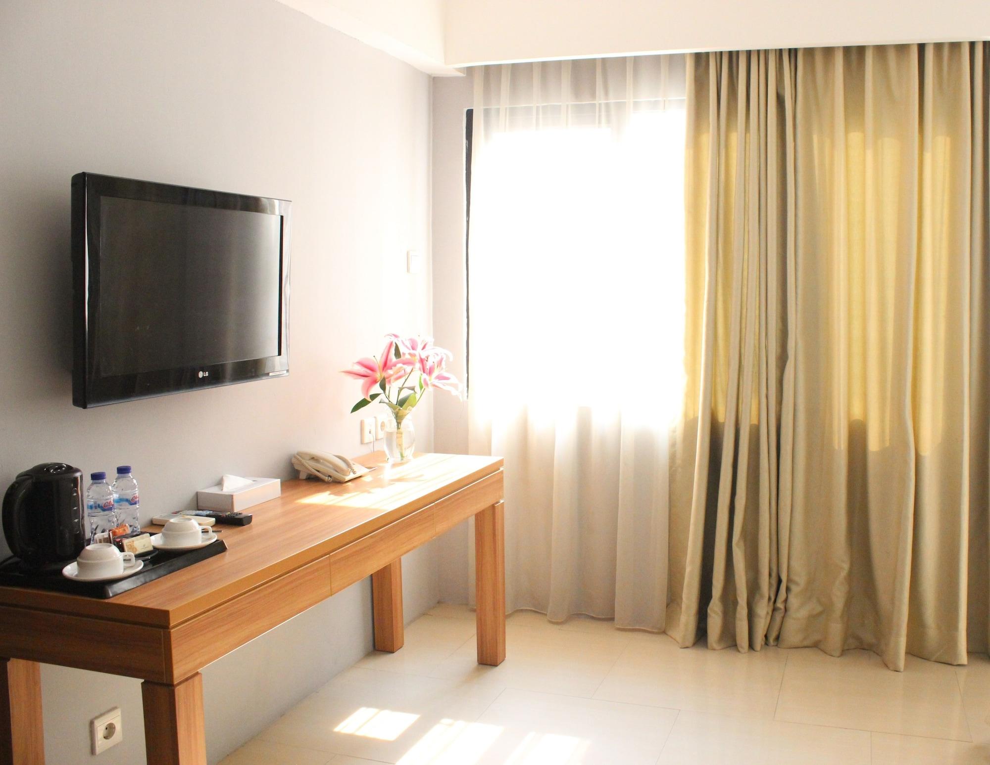 Sahid Mutiara Karawaci Hotel Тангеранг Екстериор снимка