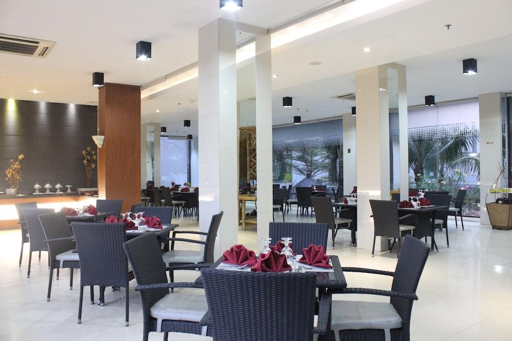 Sahid Mutiara Karawaci Hotel Тангеранг Екстериор снимка