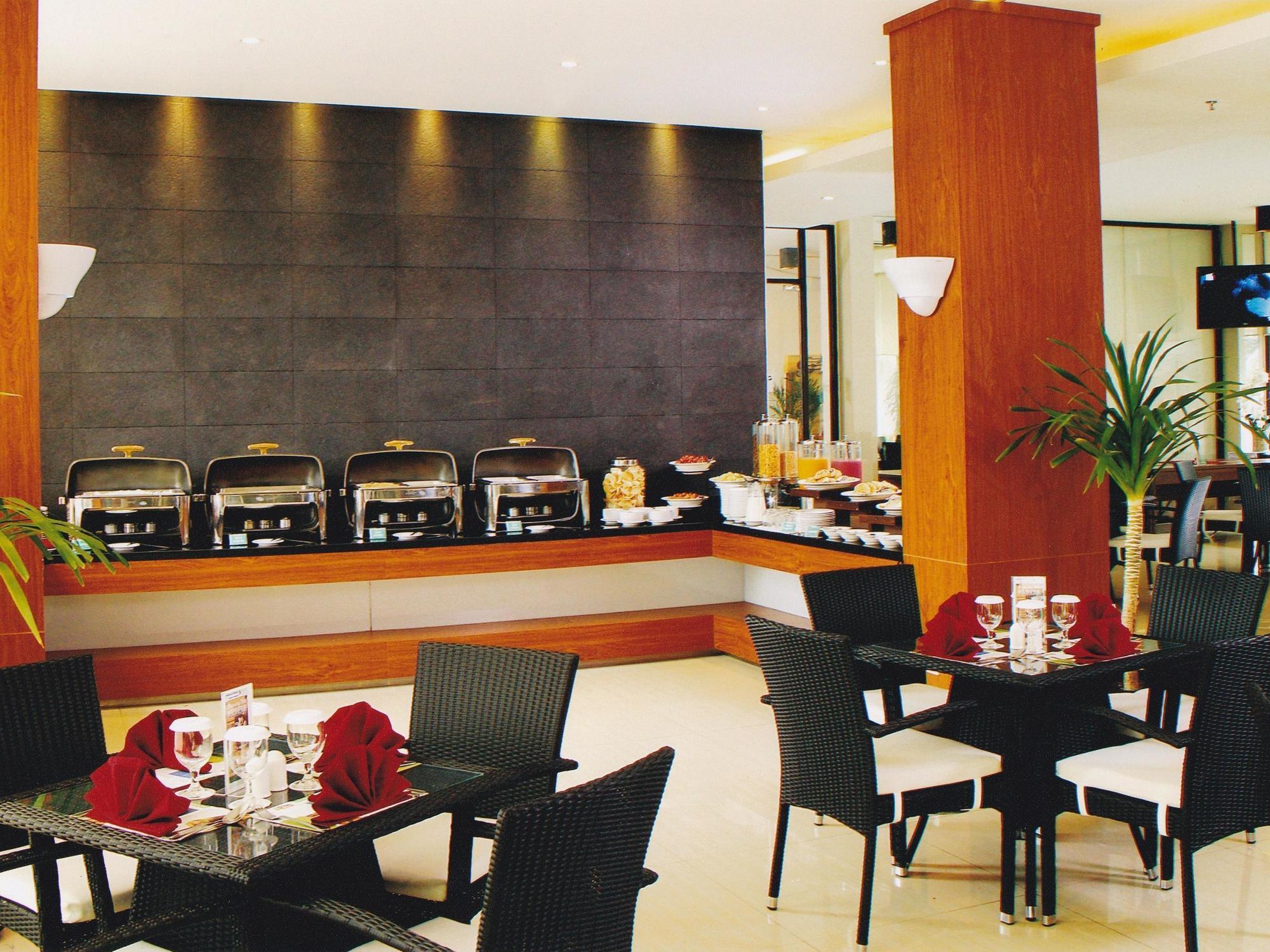 Sahid Mutiara Karawaci Hotel Тангеранг Екстериор снимка